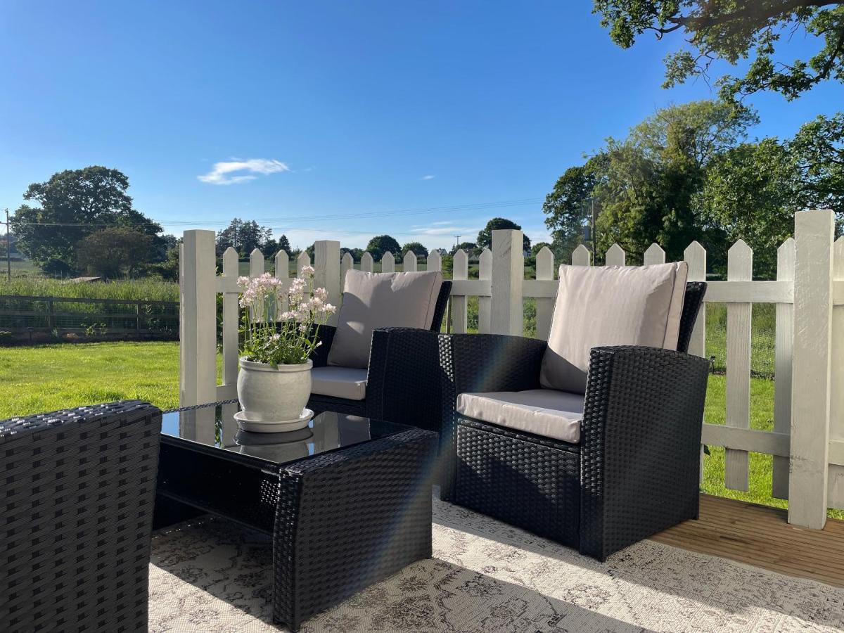 Church Farm Bed & Breakfast Thurlton Bagian luar foto