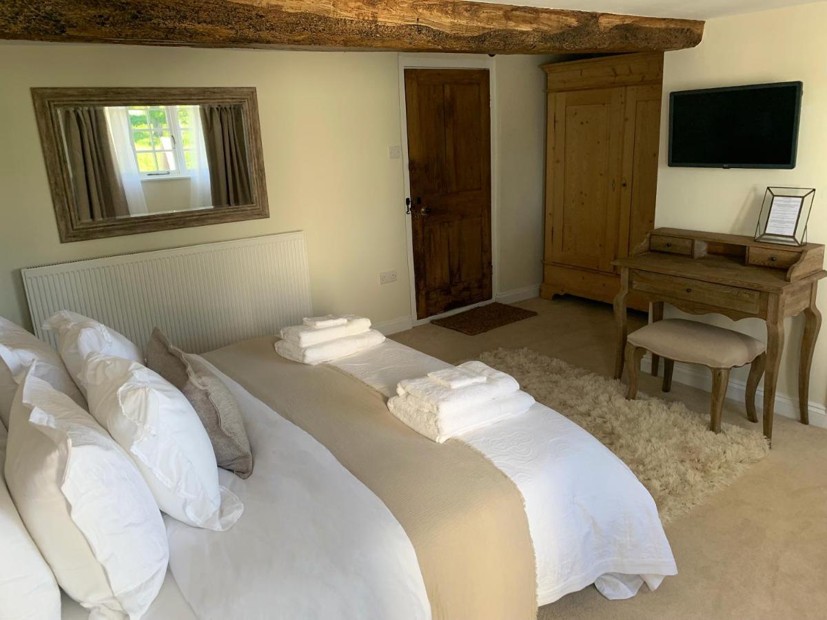 Church Farm Bed & Breakfast Thurlton Bagian luar foto