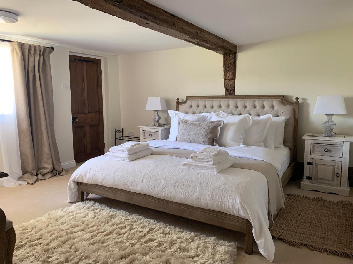 Church Farm Bed & Breakfast Thurlton Bagian luar foto